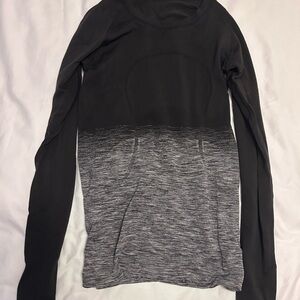 lululemon athletica Black and Gray Long Sleeve Top